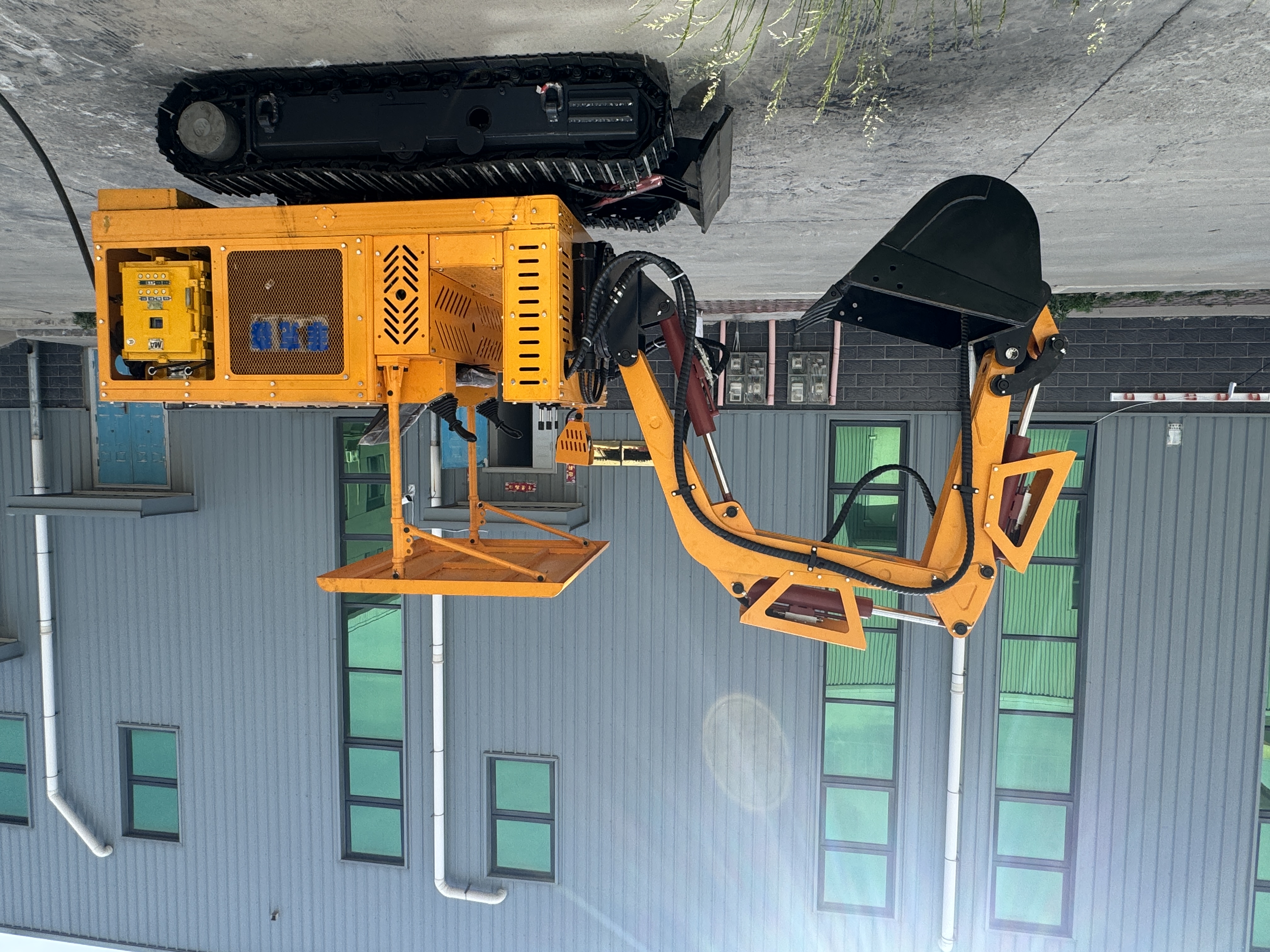 巷道太窄下井不方便怎么辦